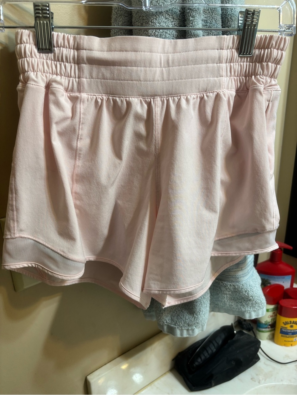 Lululemon hotty hot high rise shorts